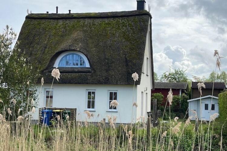 Reetdachhaus Mit Eigenem Strandkorb In Wohlenberg An Der Ostsee Exterior photo